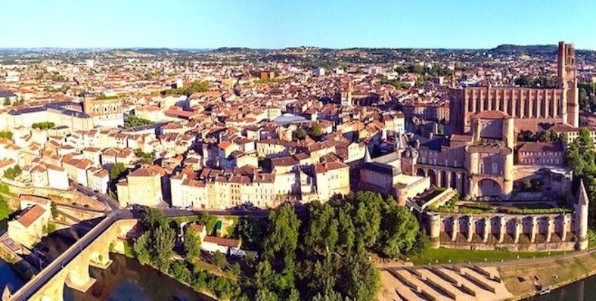 Albi Le Séquestre: leje af privatfly 