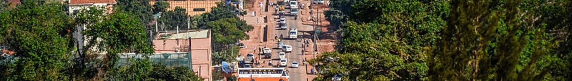 Kampala: leje af privatfly 