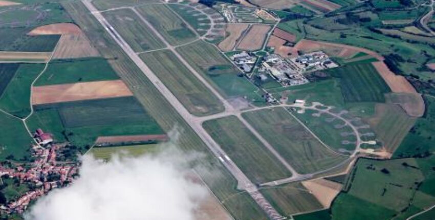 Epinal Mirecourt: leje af privatfly 