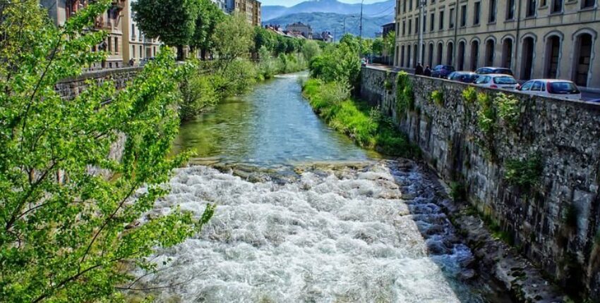 Chambéry: leje af privatfly 