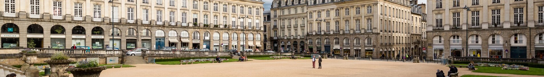 Rennes Saint-Jacques: leje af privatfly