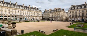 Rennes Saint-Jacques: leje af privatfly