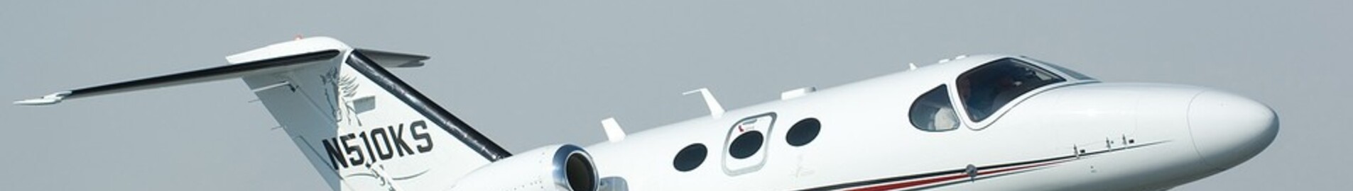 Citation Jet Mustang eller Embraer Phenom 100 – Hvordan vælger man?