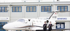 Wyton Huntington: leje af privatfly 