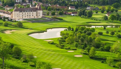 Lej en helikopter: Château Hôtel golf de Chailly i Bourgogne