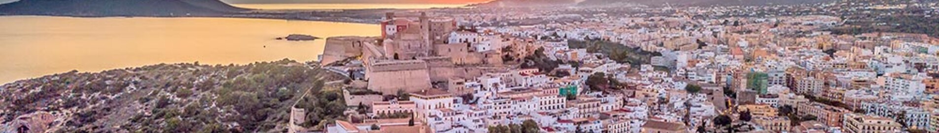 London - Ibiza: leje af privatfly