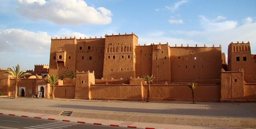 Ouarzazate: leje af privatfly 