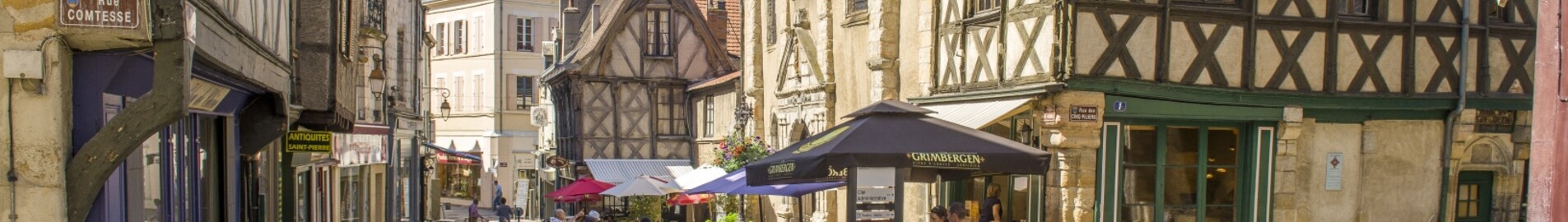 Montlucon Gueret: leje af privatfly 