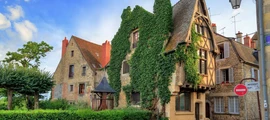 Rennes Saint-Jacques: leje af privatfly