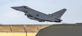 Pembrey: leje af privatfly 