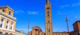 Foggia Gino Lisa: leje af privatfly 