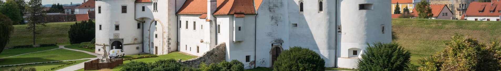 Varazdin: leje af privatfly 