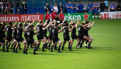 Rugby World Cup 2023: Tag til vejrs i et privatfly.