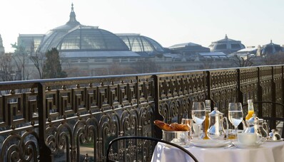 Hôtel La Réserve de Paris: En arv af raffinement og prestige