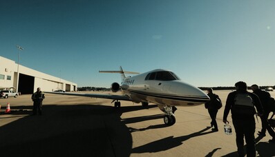 Grupperejser: Oplev fordelene ved forretningsflyvning.
