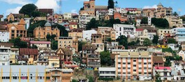 Analalava: leje af privatfly 