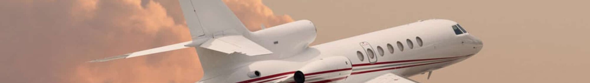 Kan et privatfly flyve hurtigere end et rutefly?