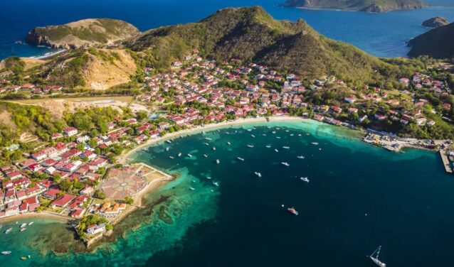 Fort-de-France - Les Saintes: helikoptertransport